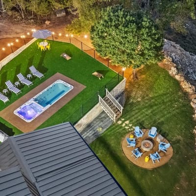 3 Kings! Hot Tub/Pool-Fire Pit-GameRm GYM+ PickleB