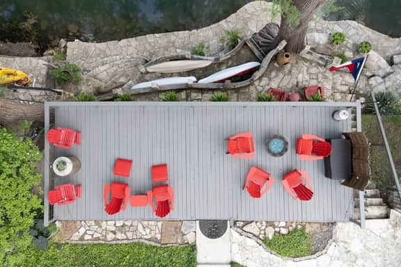 Guadalupe Riverhouse with Kayaks + Paddleboards
